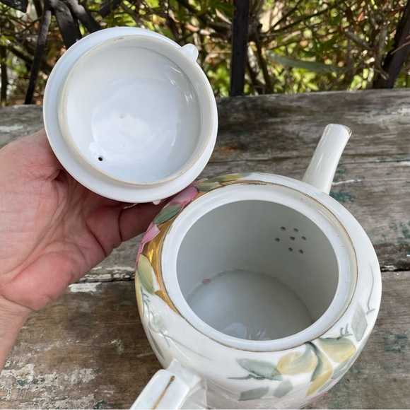 Noritake Azalea white floral teapot - Picture 10 of 12